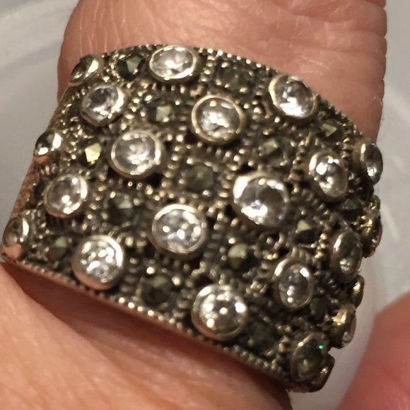 VICTORIA TOWNSEND Sterling Marcasite CZ Wide Cigar Band Ring Sz 7.5 Checker - Picture 5 of 8